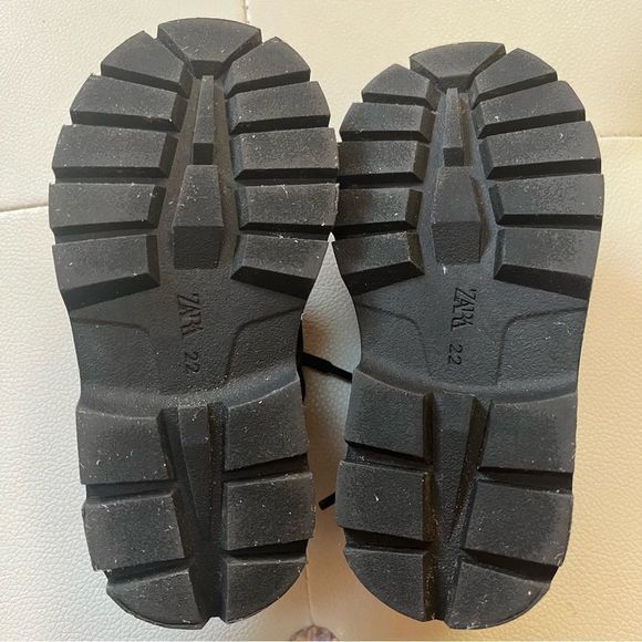 Zara baby shoes - Picture 3 of 10